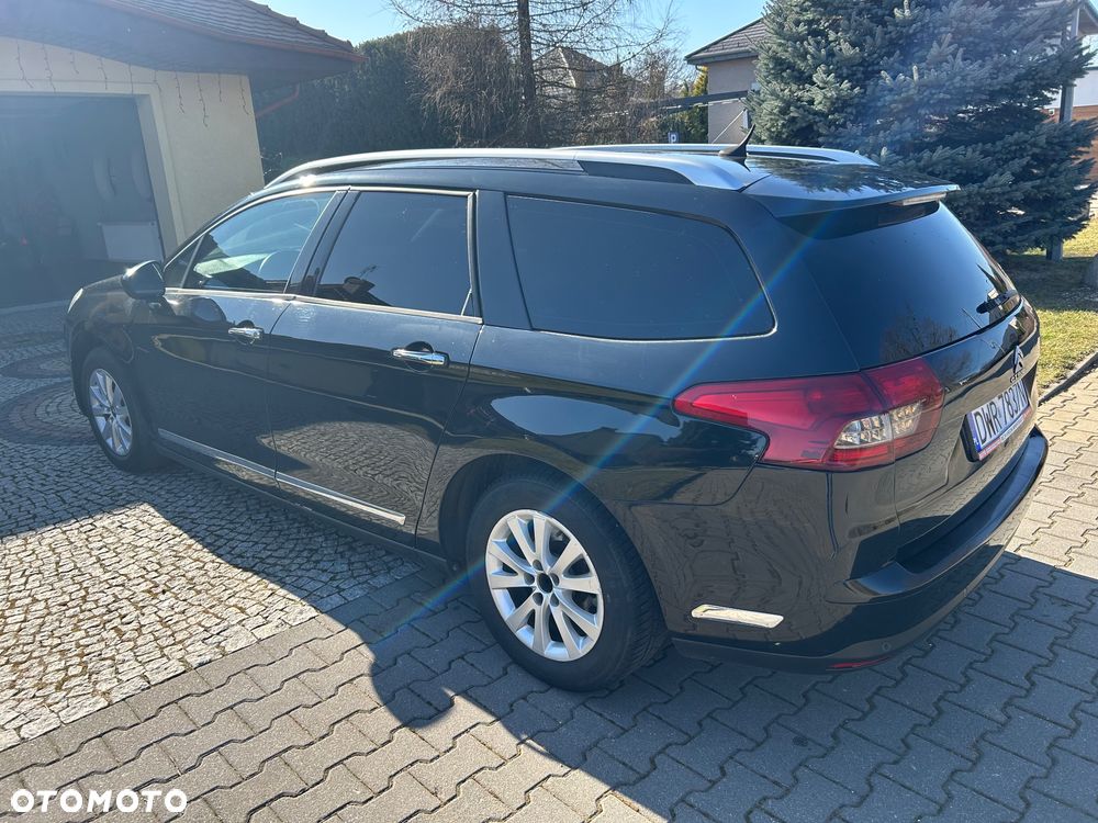 Citroën C5 Tourer e-HDi 115 EGS6 FAP Selection - 4