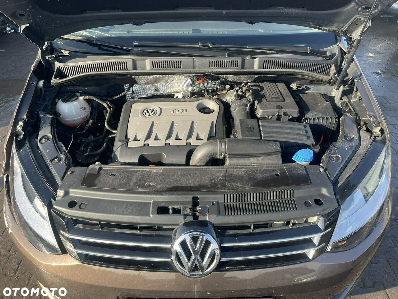 Volkswagen Sharan 2.0 TDI 4MOTION Blue Motion Life - 13