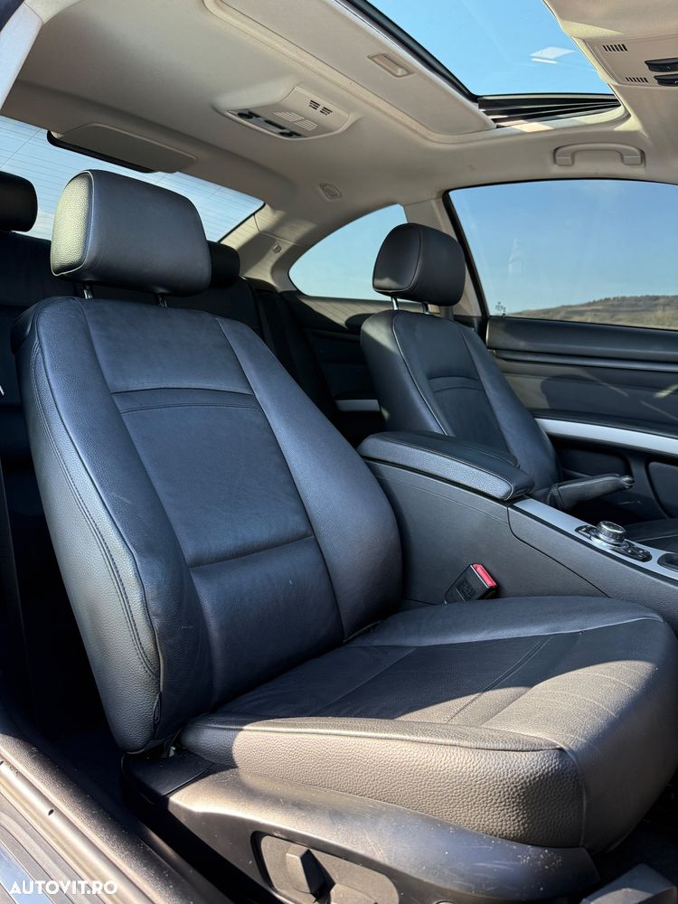 BMW Seria 3 320d Edition Exclusive - 13