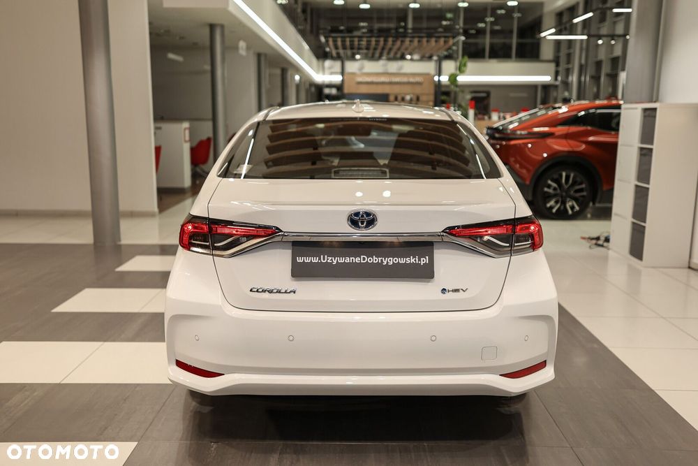 Toyota Corolla 1.8 Hybrid Comfort - 18