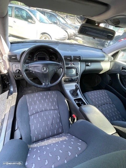 Mercedes-Benz C 220 CDi Sport Coupé Classic - 6