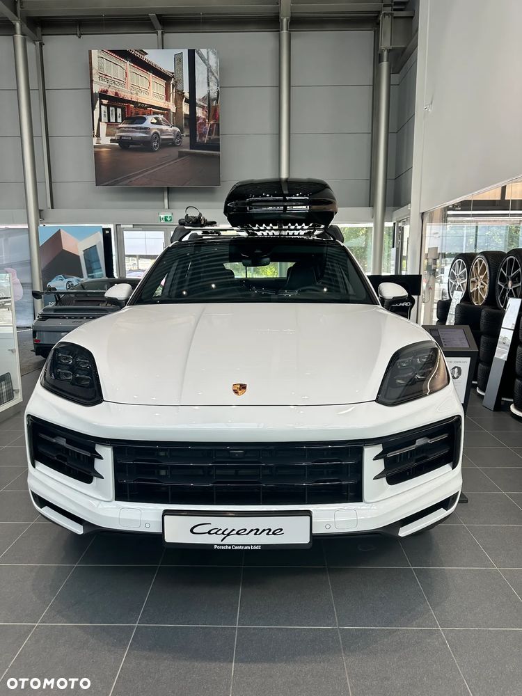 Porsche Cayenne Standard - 2
