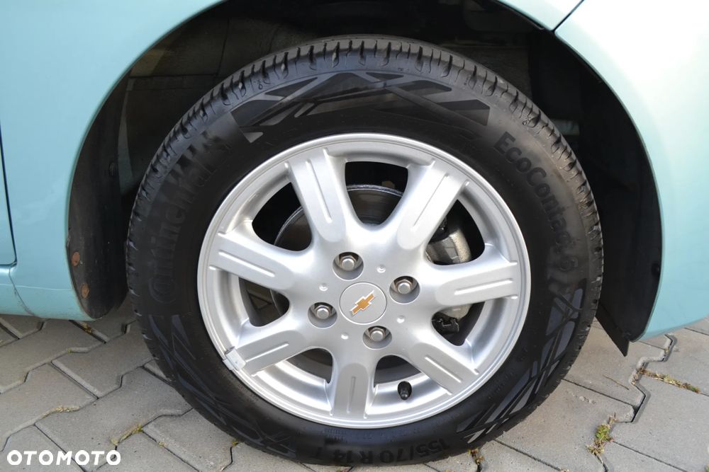 Chevrolet Spark 1.2 LS+ - 29
