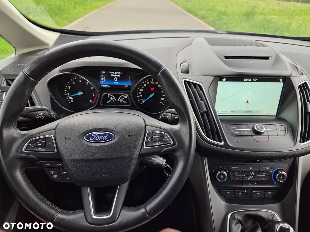 Ford Grand C-MAX - 10