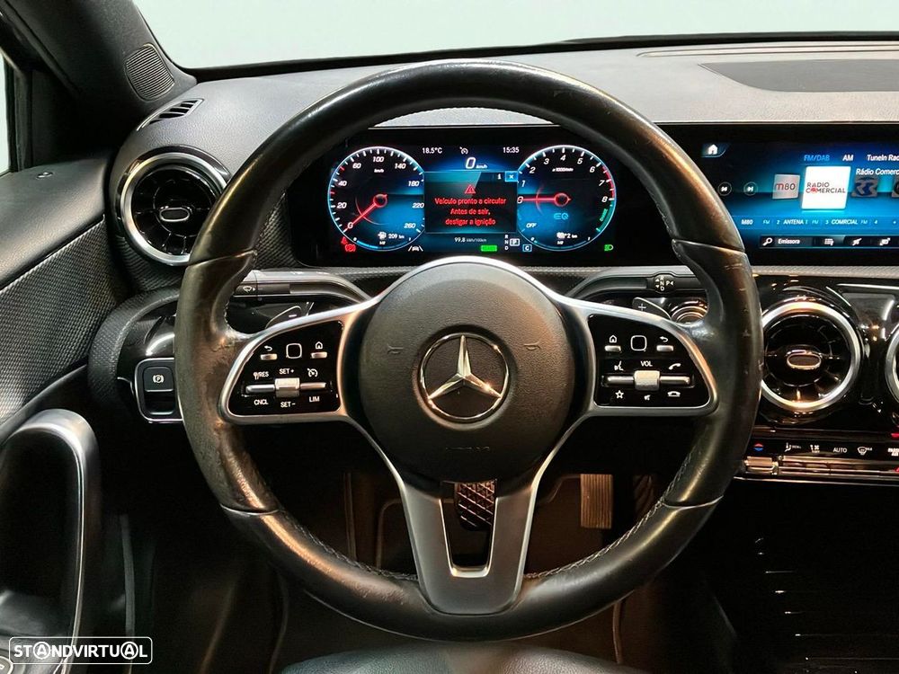 Mercedes-Benz A 250 Limousine - 10