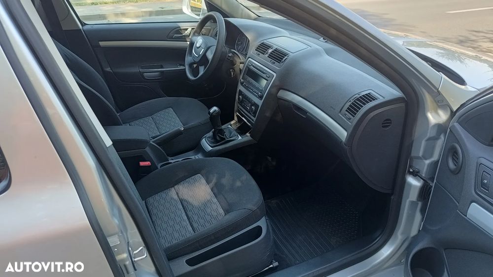 Skoda Octavia 1.6 MPI - 10