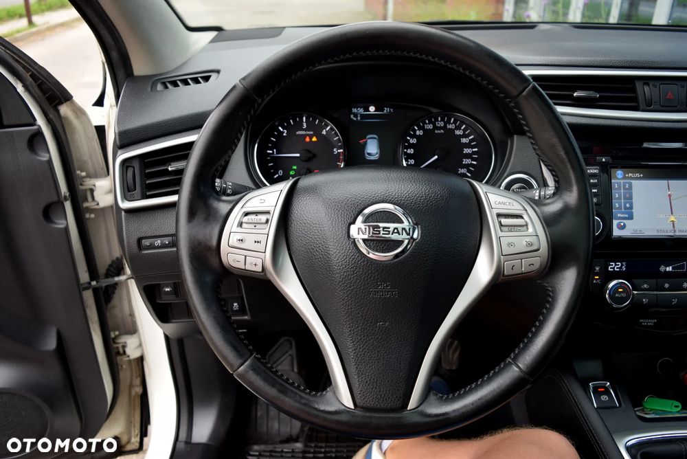 Nissan Qashqai 1.6 dCi Tekna S&S - 20