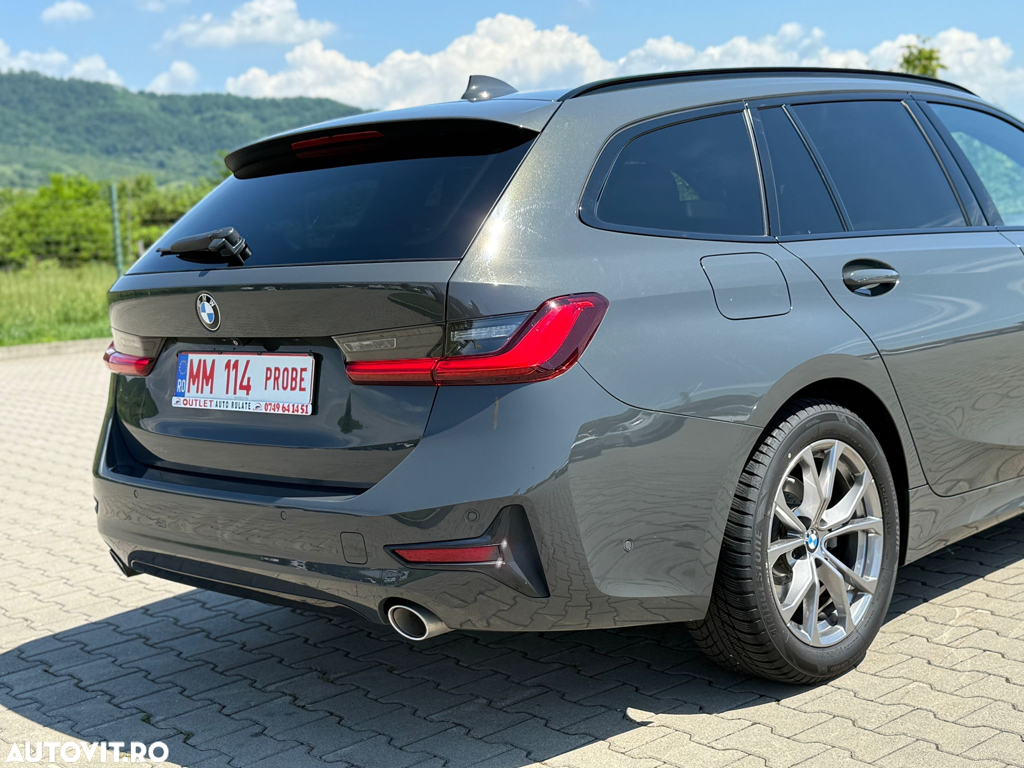 BMW Seria 3 318d Touring Aut. M Sport - 25