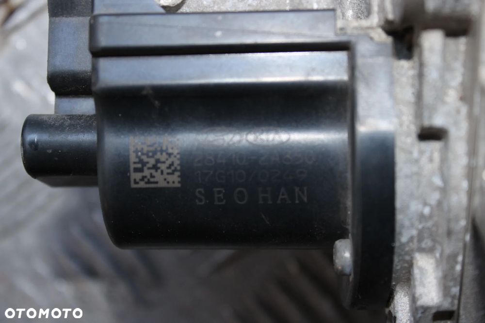 Zawór EGR KIA hyundai 284102A850 - 2