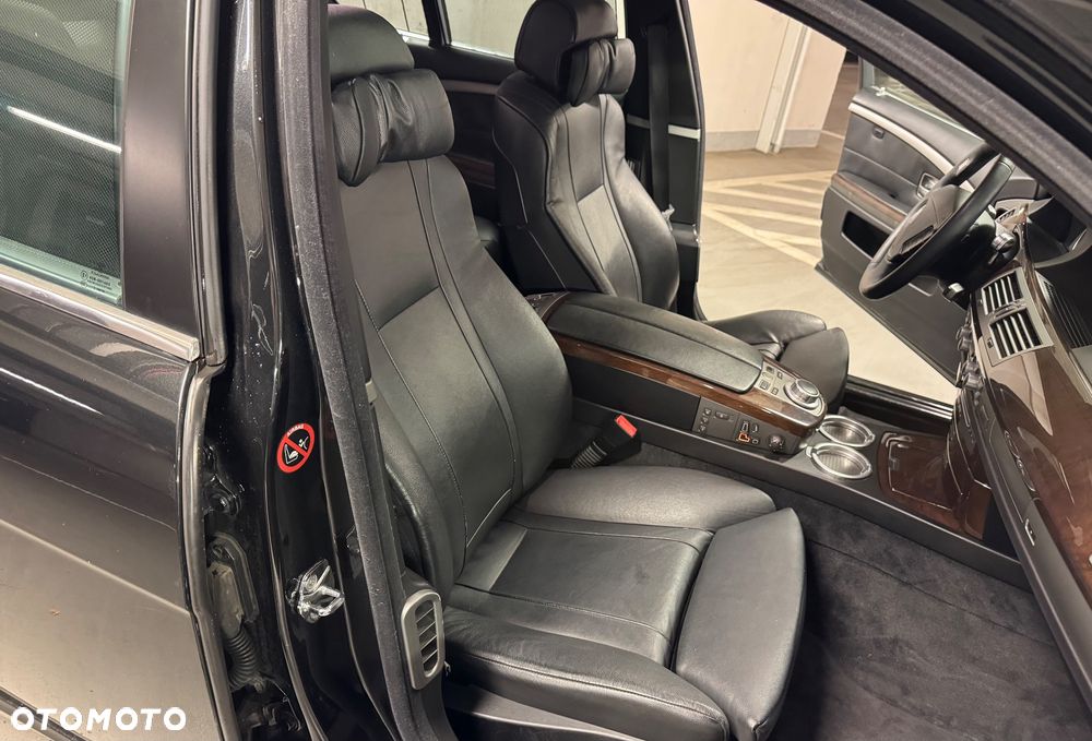 BMW Seria 7 730d - 17
