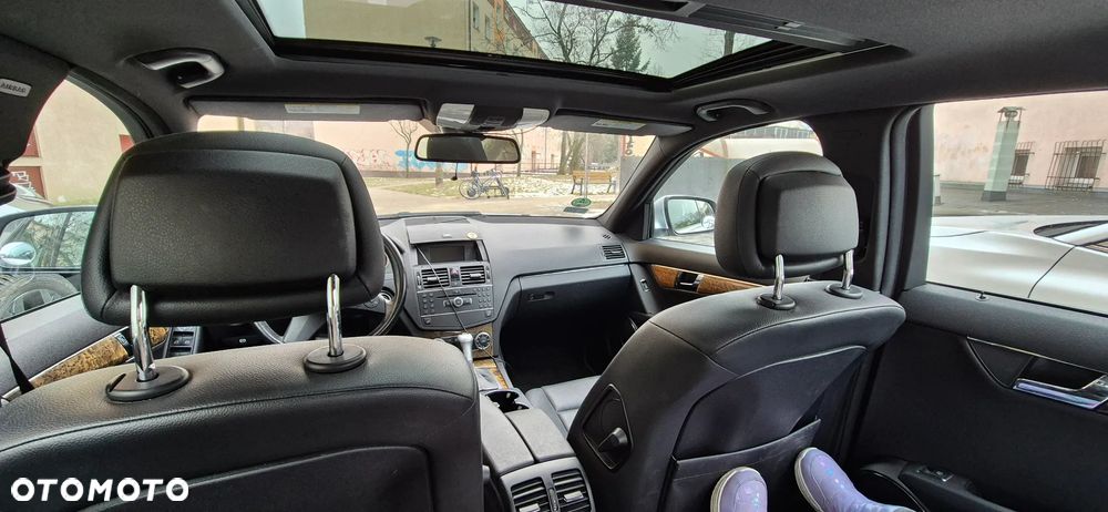 Mercedes-Benz Klasa C 350 Avantgarde - 18