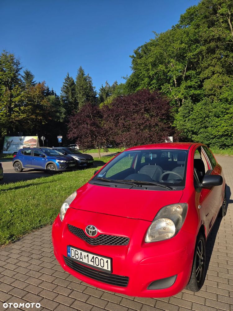 Toyota Yaris 1.0 Luna - 2