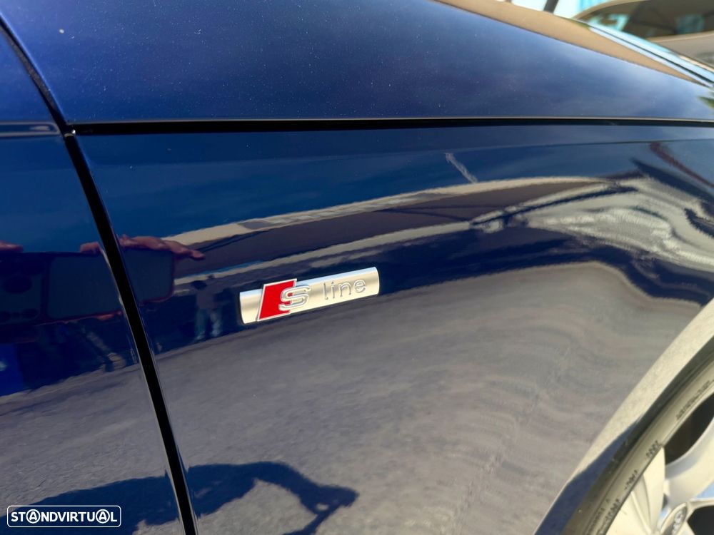 Audi A4 40 TDI S line S tronic - 31