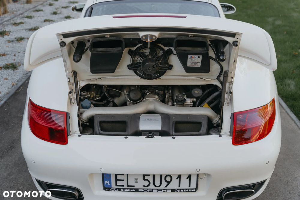 Porsche 911 Turbo Tiptronic S - 13