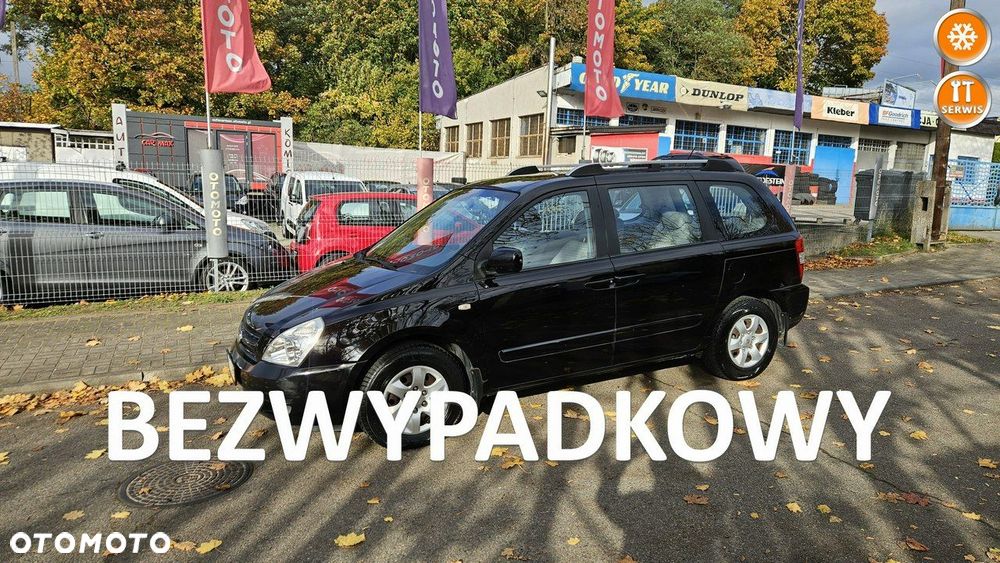 Kia Carnival - 1