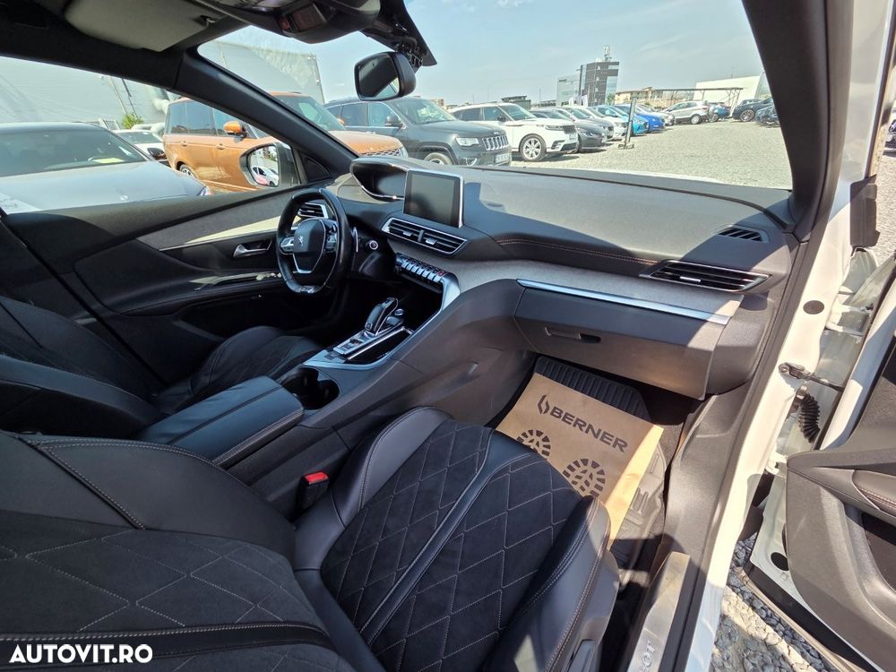 Peugeot 5008 BlueHDI 180 EAT8 GT - 18