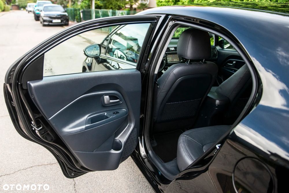 Kia Rio 1.4 ISG Dream-Team Edition - 38