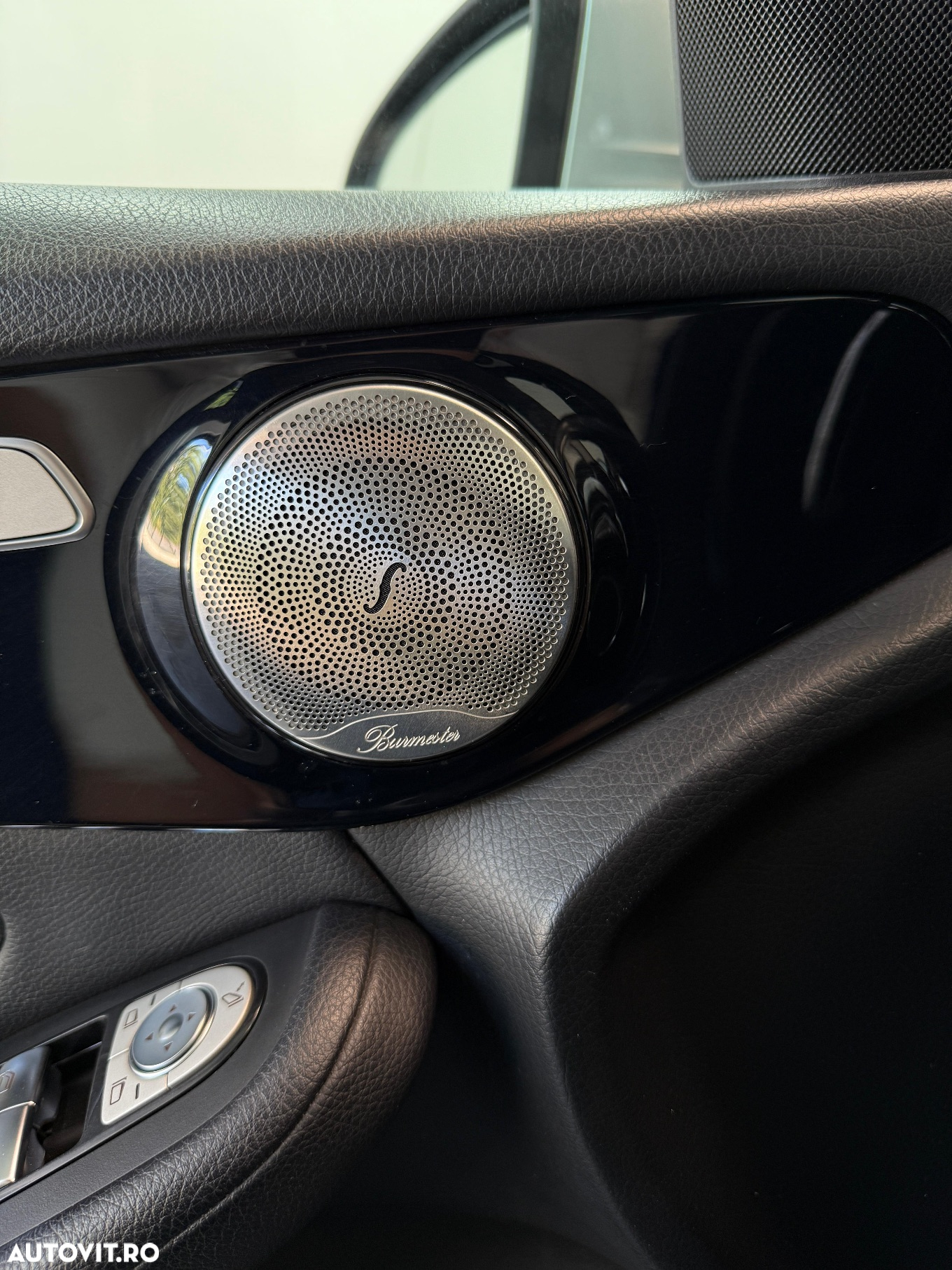 Mercedes-Benz GLC 220 d 4Matic 9G-TRONIC - 3