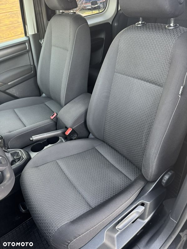 Volkswagen Caddy 2.0 TDI Comfortline - 10