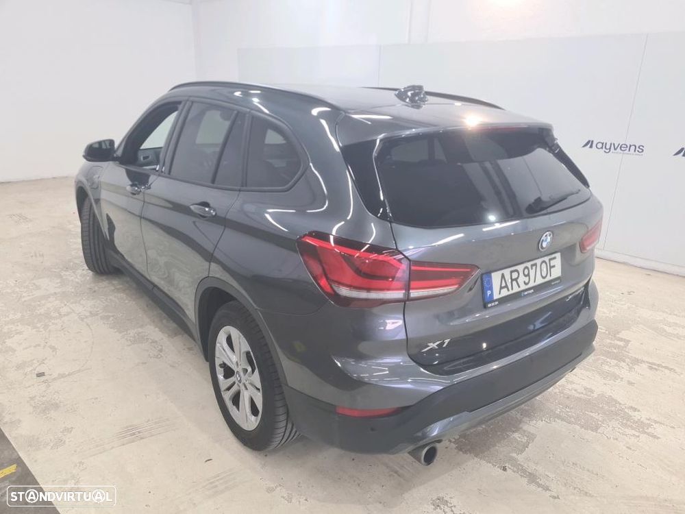 BMW X1 25 e xDrive Corporate Edition - 2