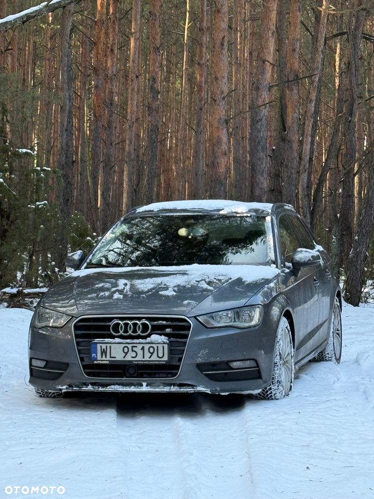 Audi A3 Sportback 2.0 TDI Attraction S tronic - 12