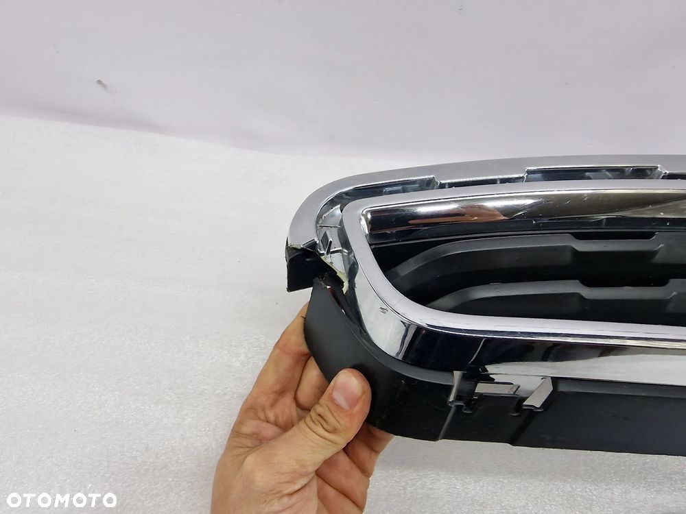 CHEVROLET TRAX 15- ATRAPA / GRILL / KRATKA ŚRODKOWA ZDERZAKA PRZEDNIEGO PRZÓD , NR 95235146 , NR AUKCJI KR171 - 17