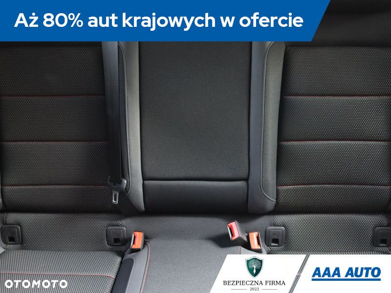 Volkswagen T-Roc - 10