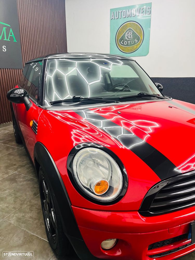 MINI 3 Portas Cooper D - 10
