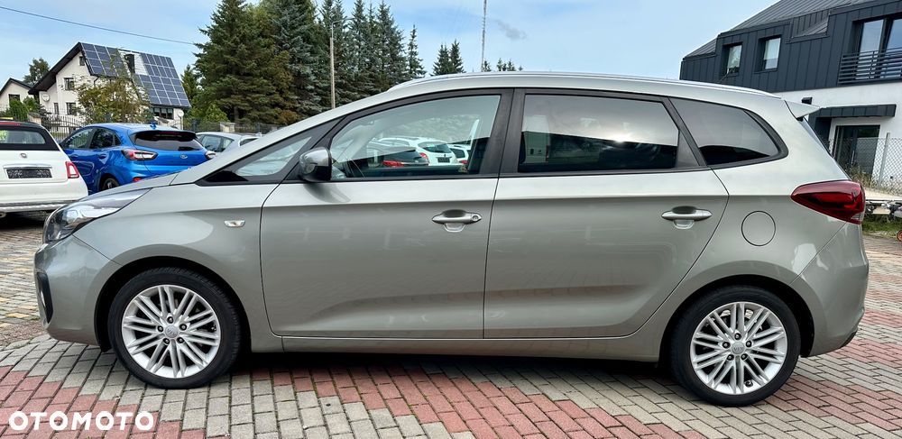 Kia Carens 1.6 GDI Dream-Team Edition - 8