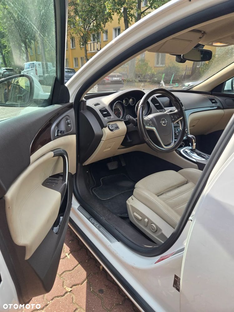 Opel Insignia - 23