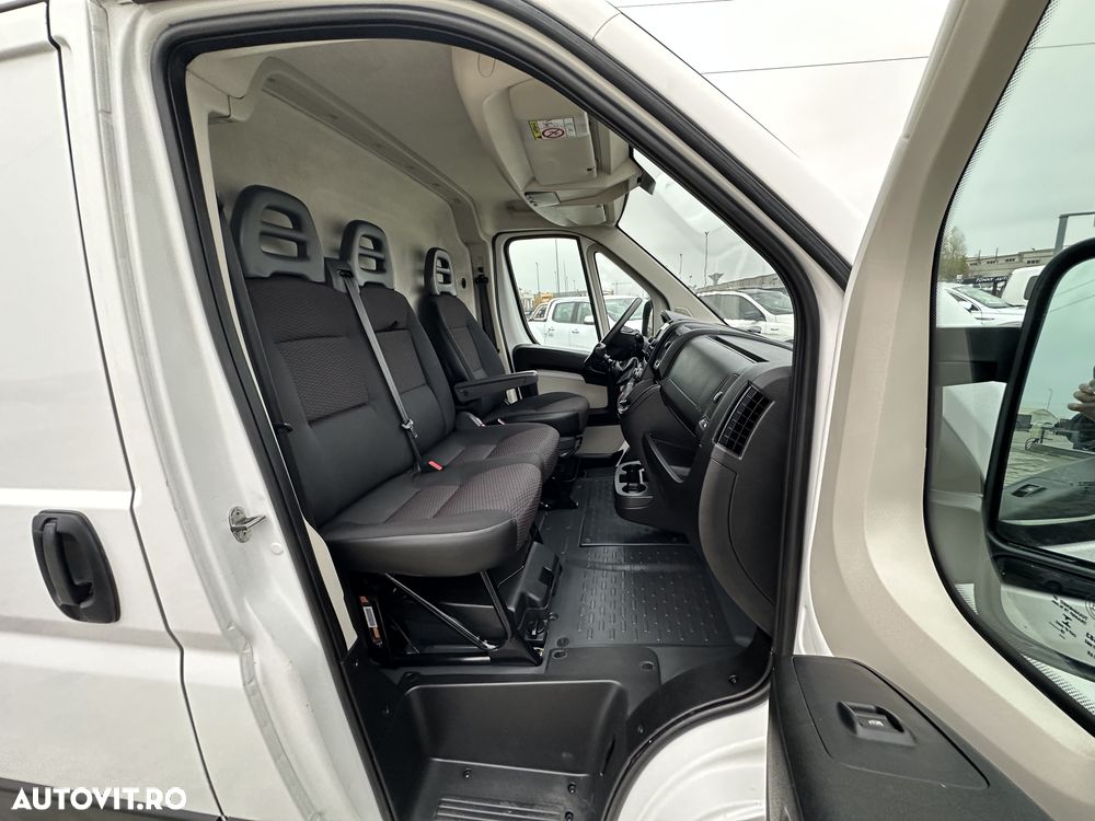 Peugeot Boxer 330 Fourgon L1H1 - 20