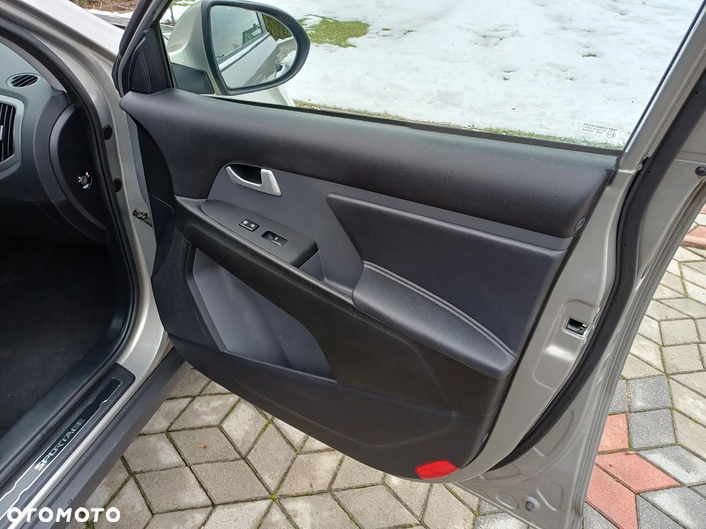 Kia Sportage 1.7 CRDI 2WD Spirit - 31