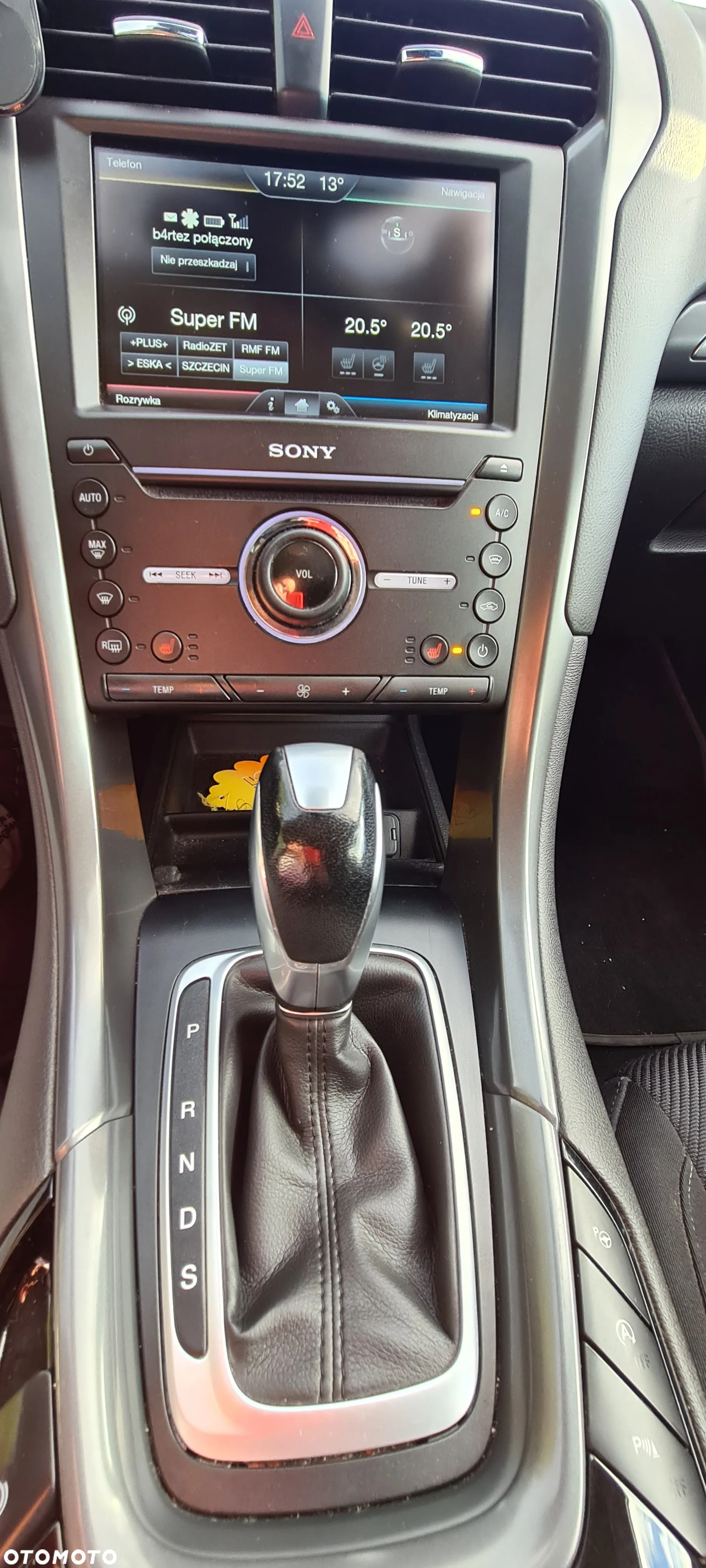 Ford Mondeo 2.0 TDCi Titanium PowerShift - 9