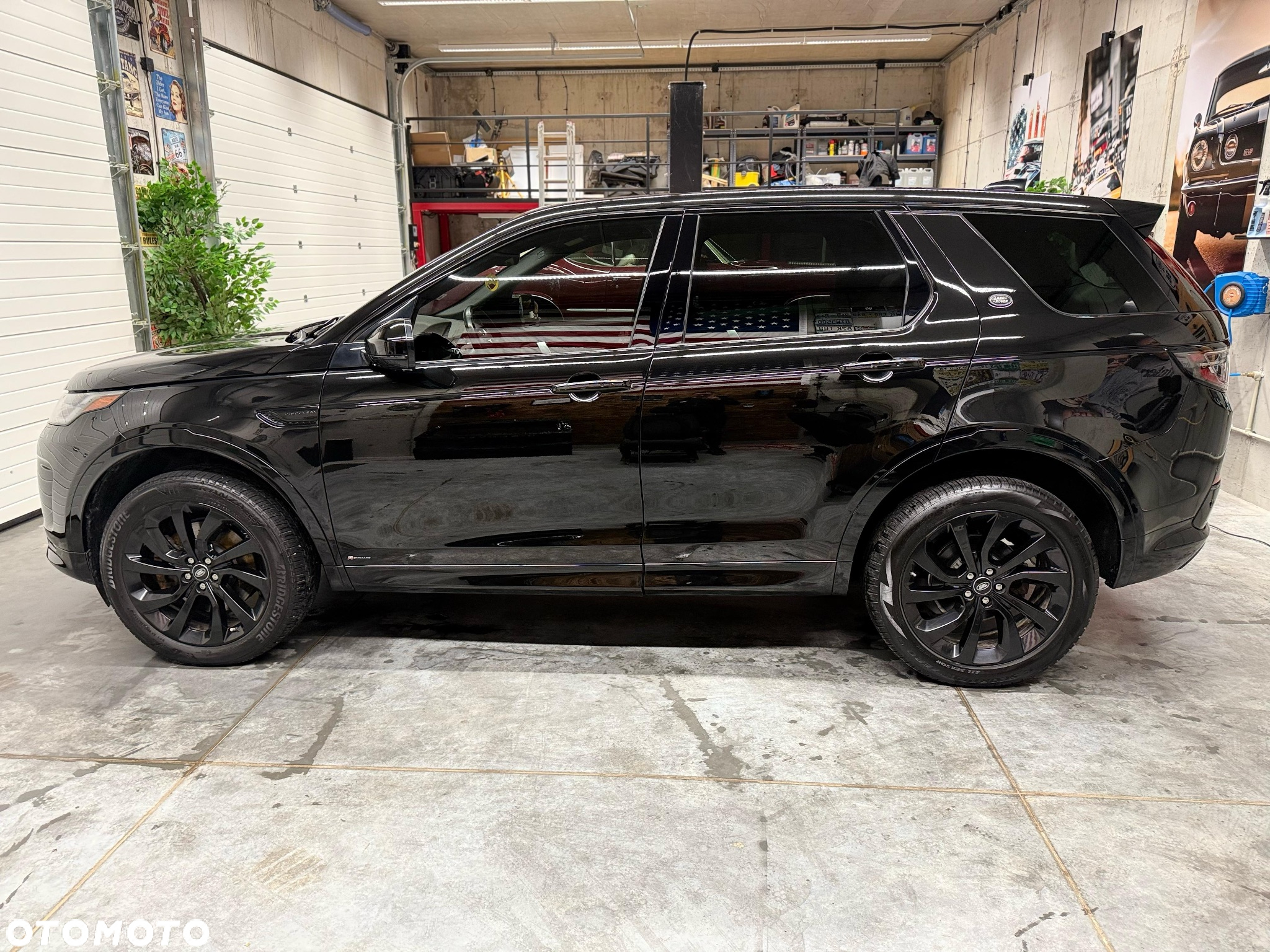 Land Rover Discovery Sport P250 R-Dynamic HSE - 4