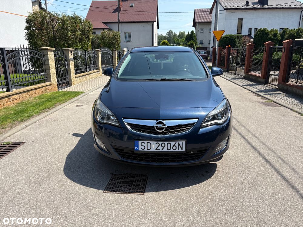 Opel Astra 1.4 T Cosmo - 2