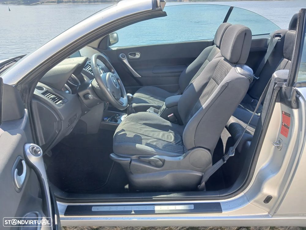 Renault Mégane CC 1.5 dCi Extreme - 20