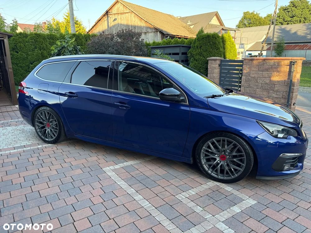 Peugeot 308 BlueHDi FAP 180 EAT8 Stop & Start GT - 8