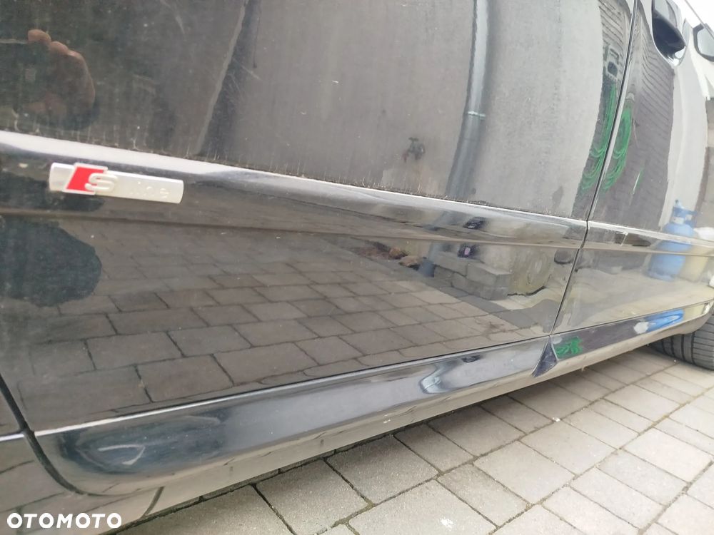 Audi A4 B6 B7 listwy drzwi komplet S-Line LY9B - 12