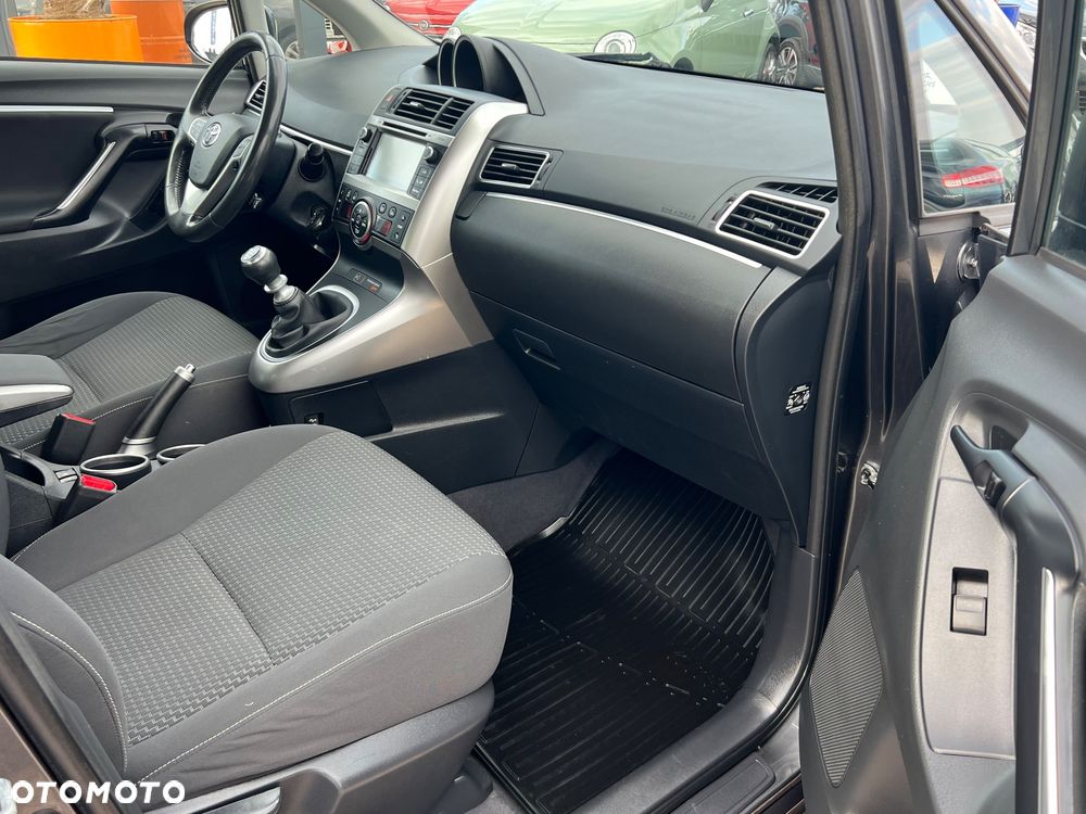 Toyota Verso 1.6 D-4D 7-Sitzer Start/Stop Edition S+ - 26