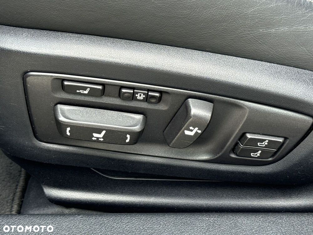 Lexus GS 250 F Sport - 15