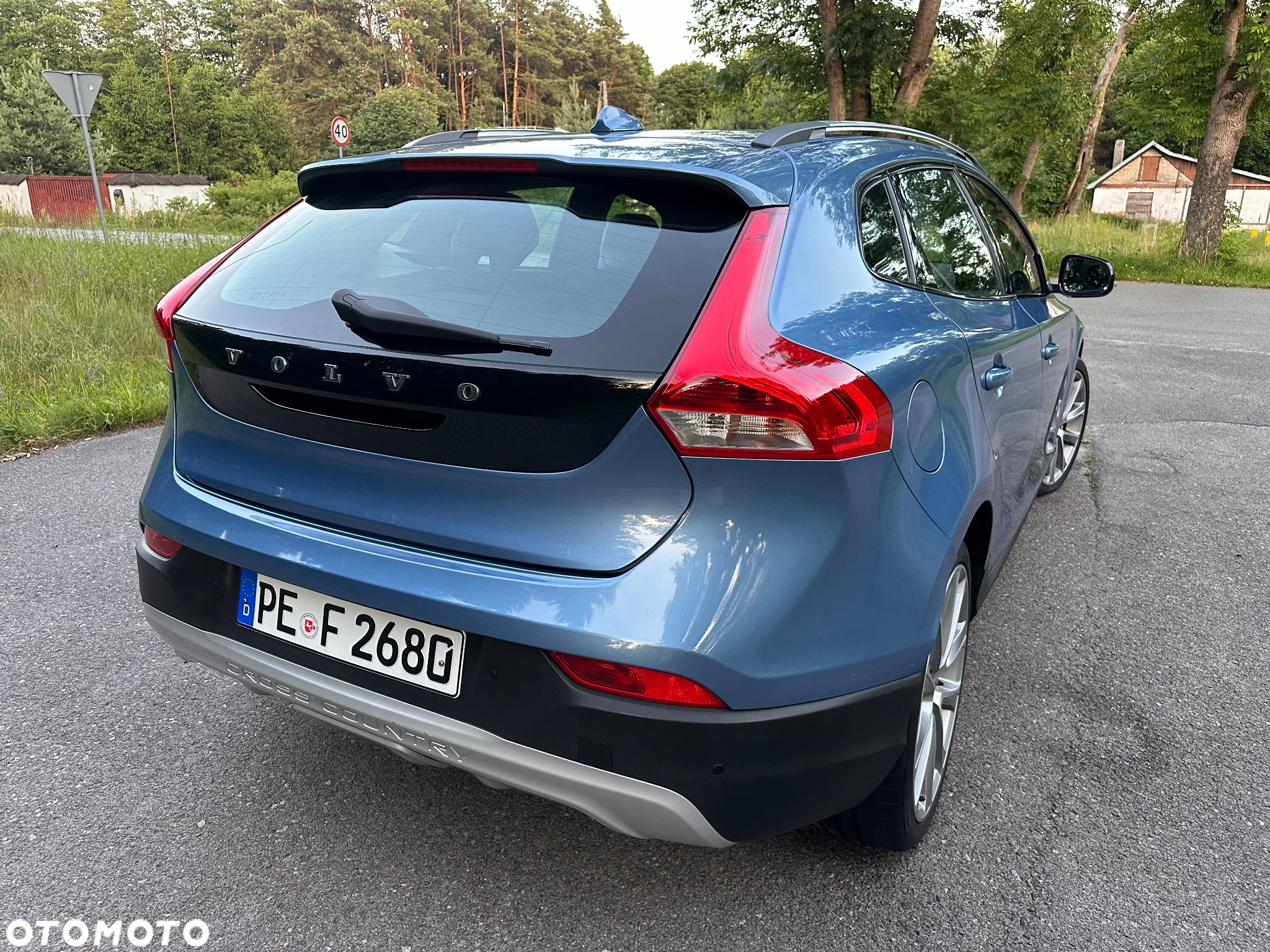 Volvo V40 - 14
