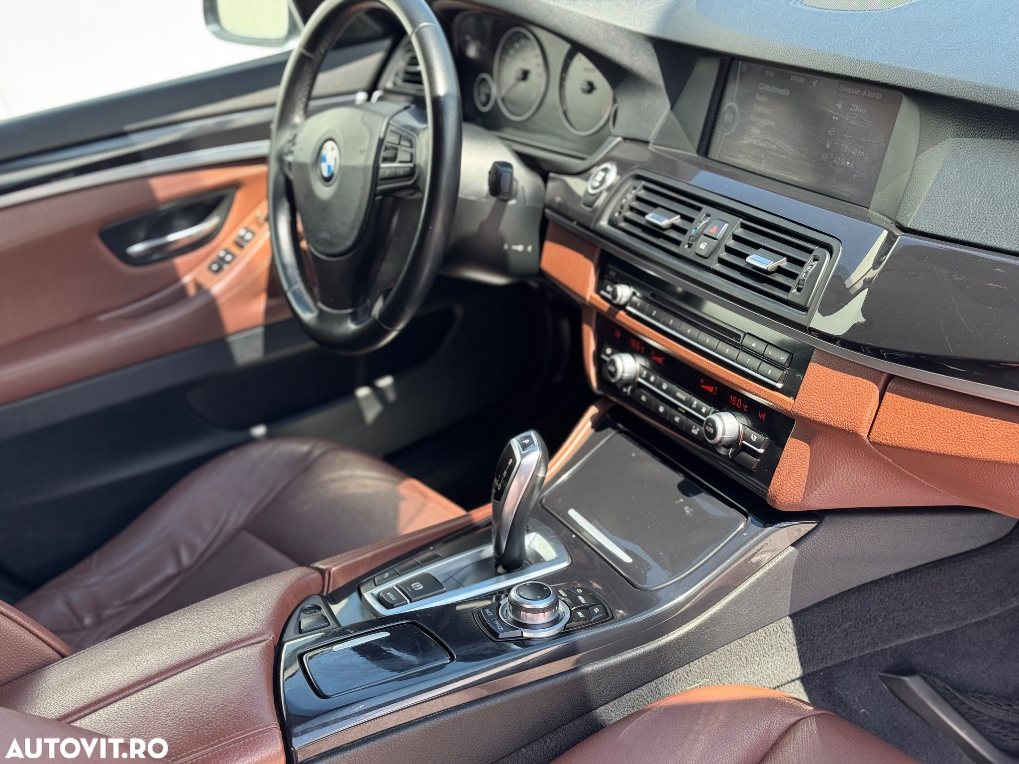 BMW Seria 5 520d Aut. Modern Line - 4