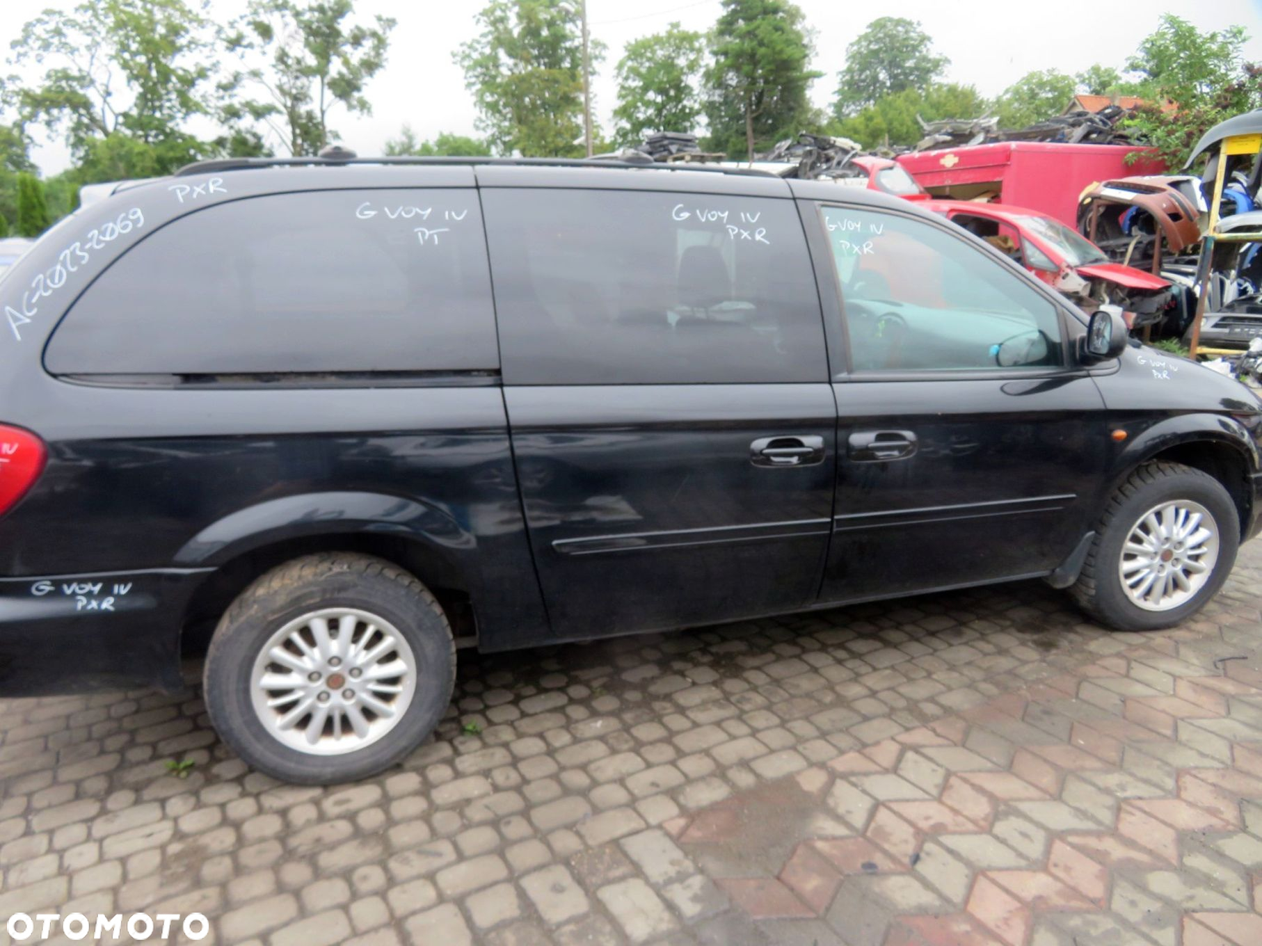 CHRYSLER GRAND VOYAGER IV RG RS LIFT 2007 PXR 2.8 CRD ENR 150KM DGL CZARNY na części - 6