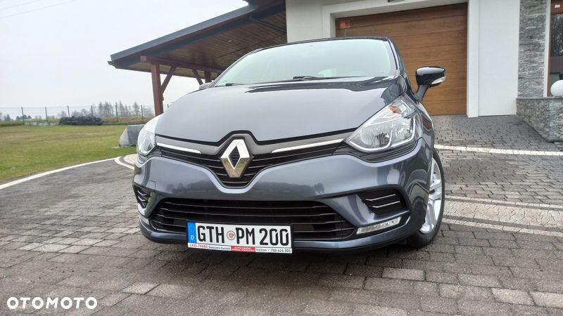 Renault Clio 1.2 16V 75 LIMITED 2018 - 31