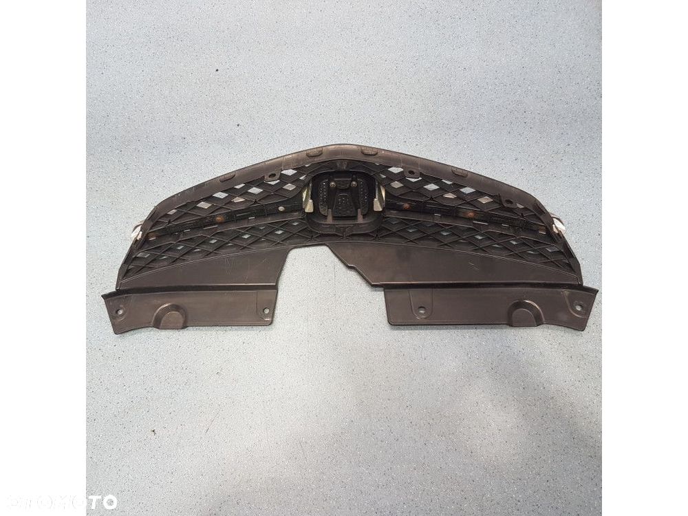 HONDA CITY IV LIFT ATRAPA / GRILL - 2