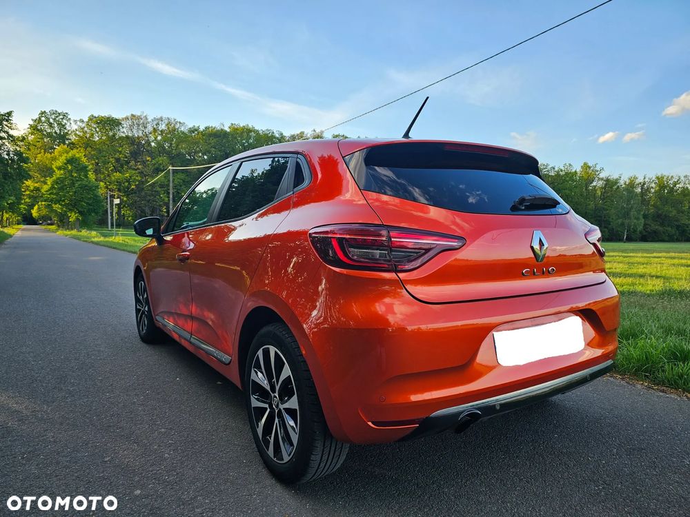 Renault Clio - 5