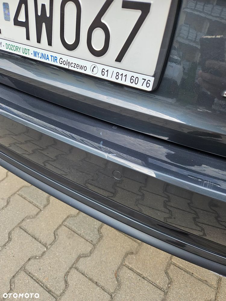 Audi A4 Avant 40 g-tron S tronic - 29