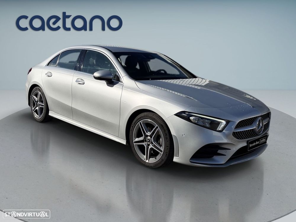 Mercedes-Benz A 180 d AMG Line - 2