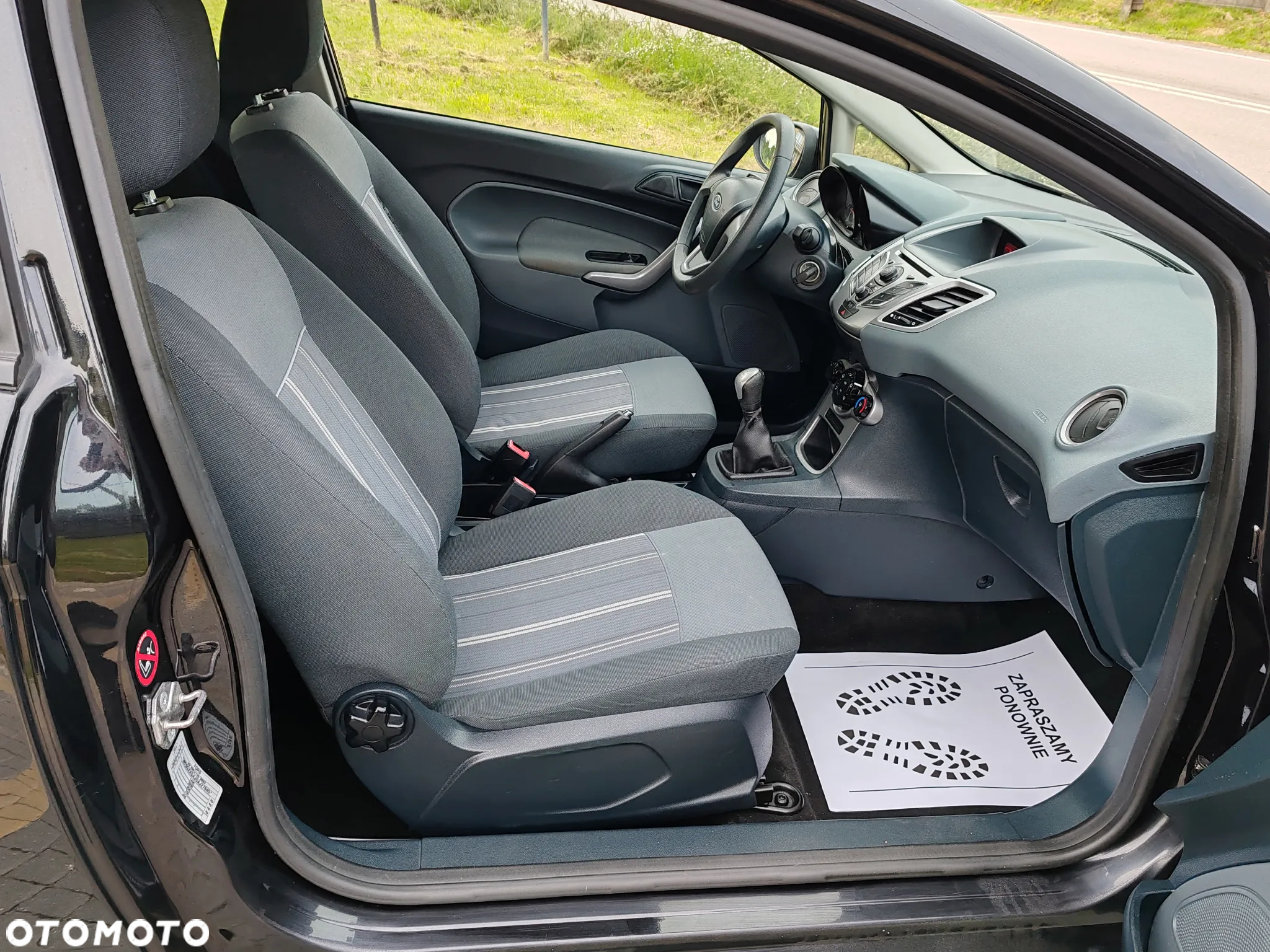 Ford Fiesta - 9