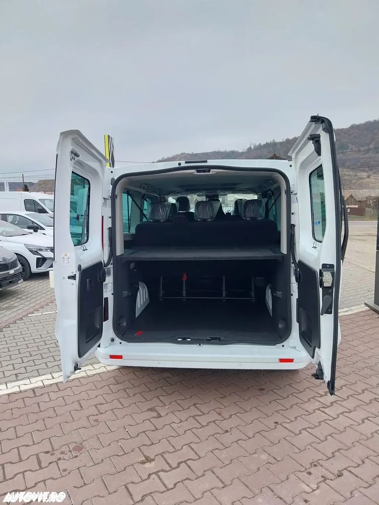 Renault Trafic Combi 2.0 Blue dCi 150 S&S L2 8+1 Zen - 10